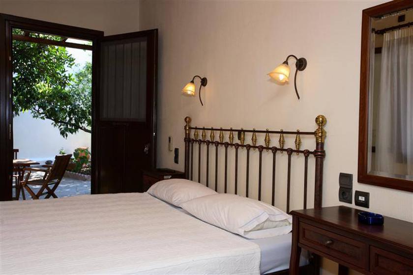 Mirsinia Apartments - Skopelos Loutraki  Luaran gambar