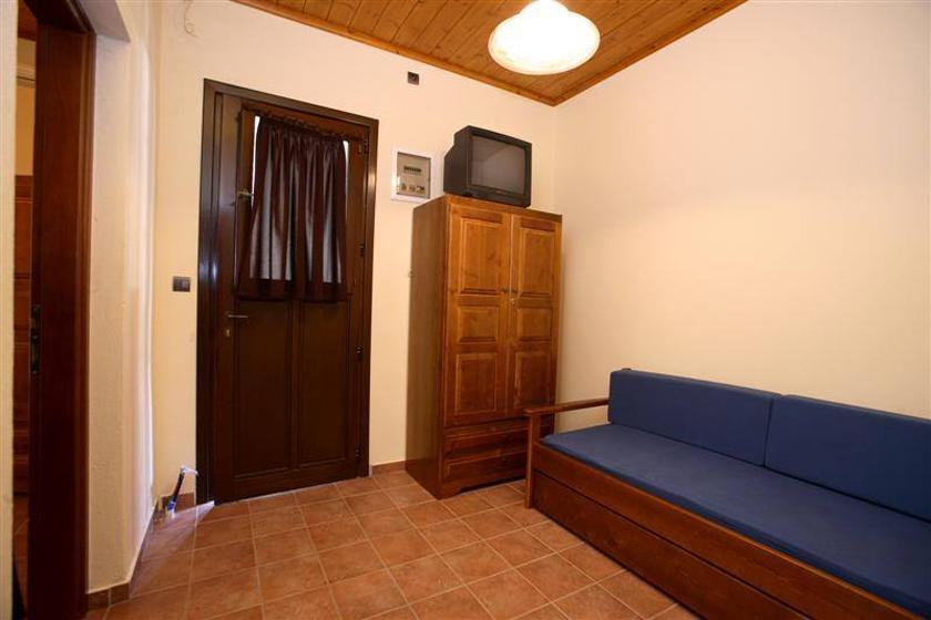 Mirsinia Apartments - Skopelos Loutraki  Luaran gambar